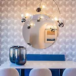 Cubo's Luxury Urban Sky 12