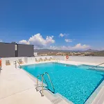 Cubo's Luxury Urban Sky 12