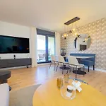 דירה Cubo's Luxury Urban Sky 12