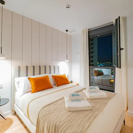 Apartament Cubo's Luxury Urban Sky 12 Malaga